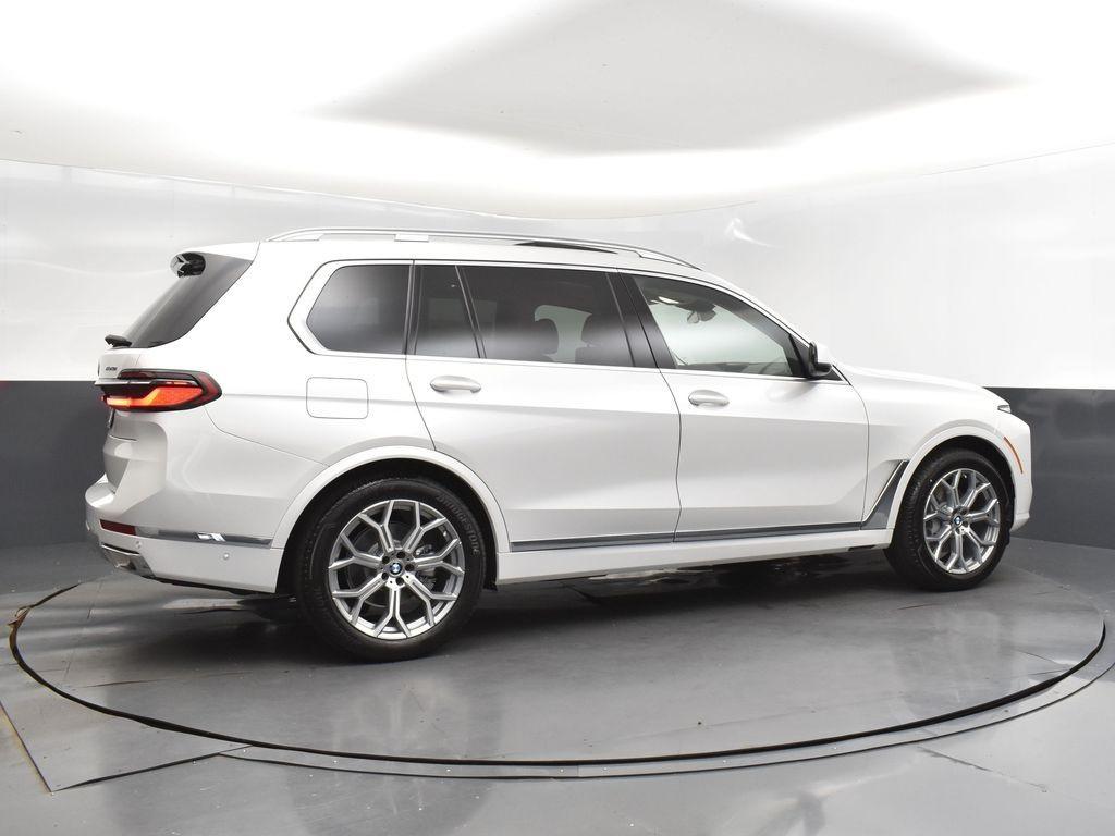 new 2026 BMW X7 car, priced at $92,135