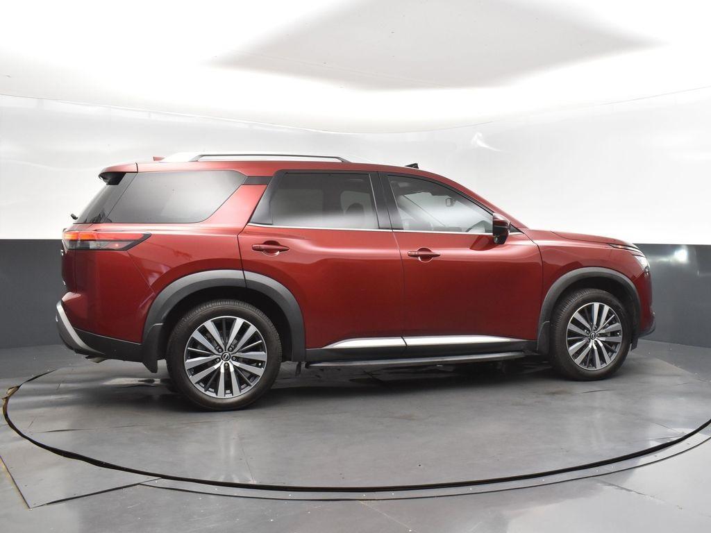 used 2022 Nissan Pathfinder car, priced at $27,000