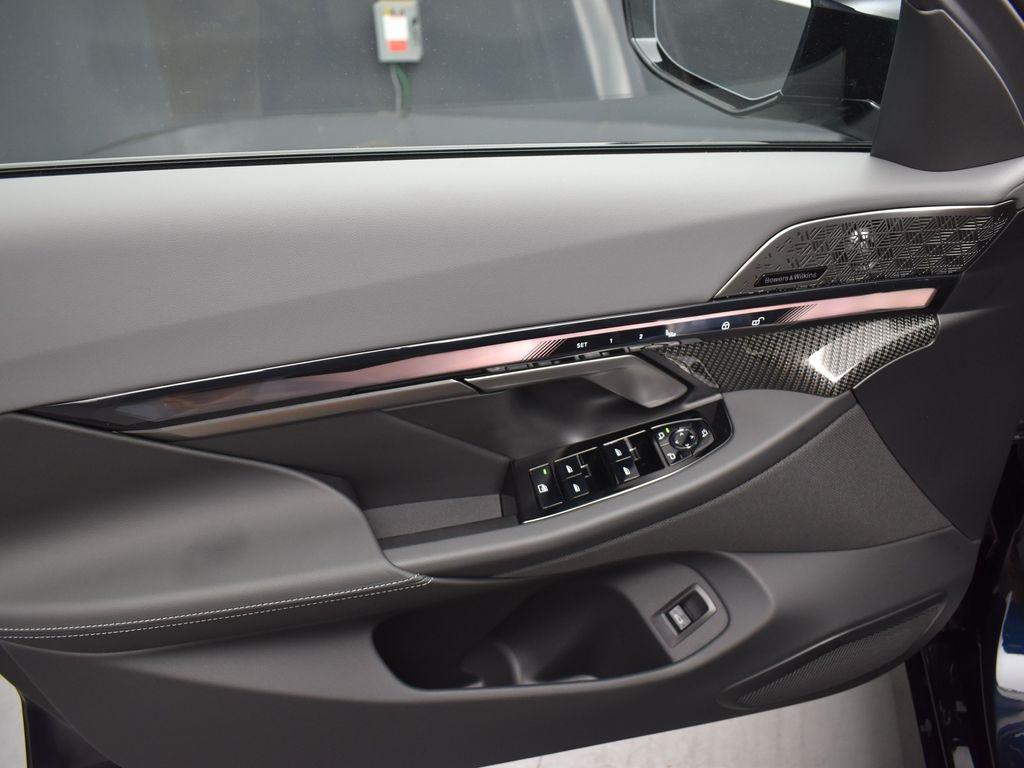 new 2026 BMW 550e car, priced at $86,665