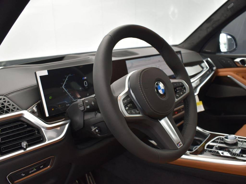 new 2026 BMW X7 car, priced at $97,665