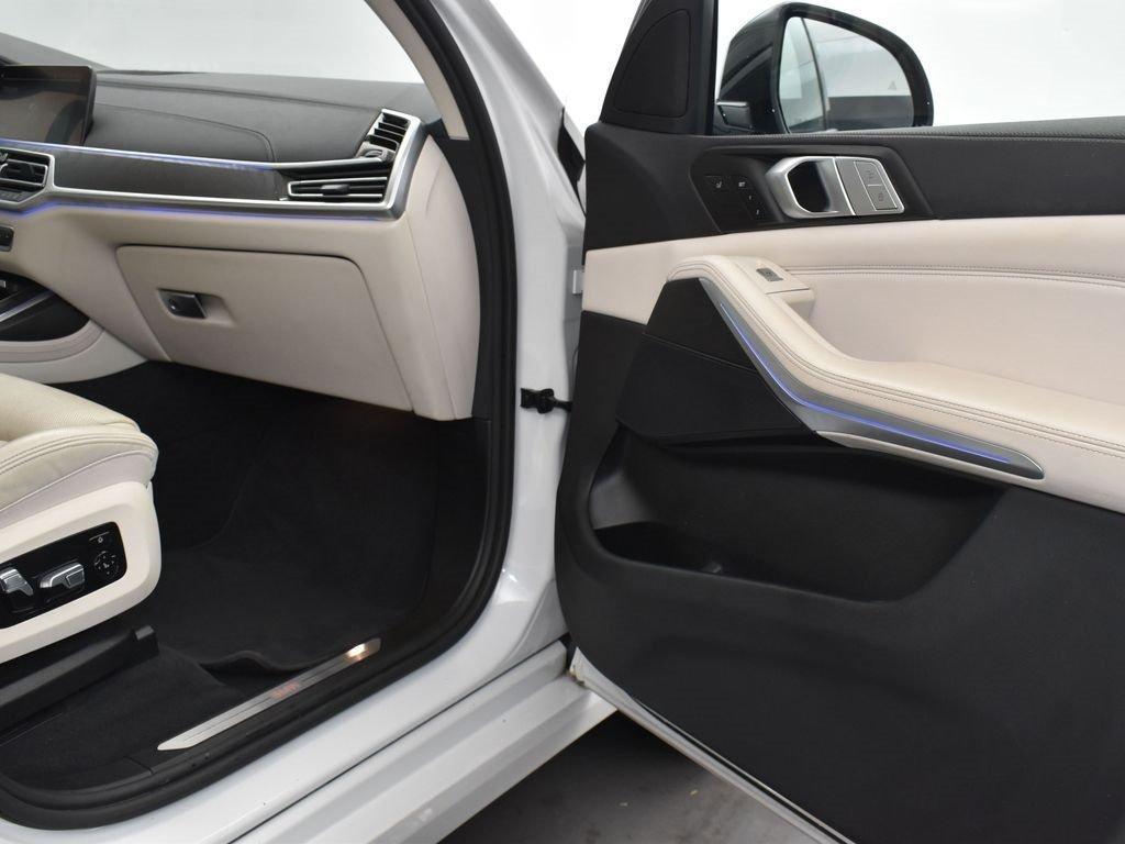 used 2022 BMW X7 car, priced at $36,500