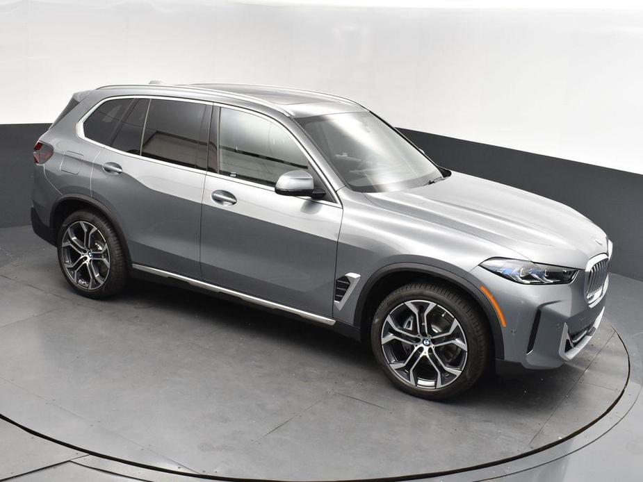 new 2025 BMW X5 car, priced at $73,675