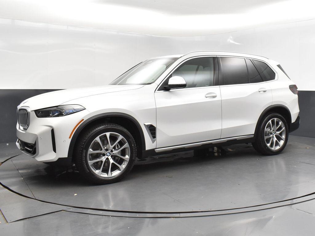 new 2025 BMW X5 car, priced at $69,525