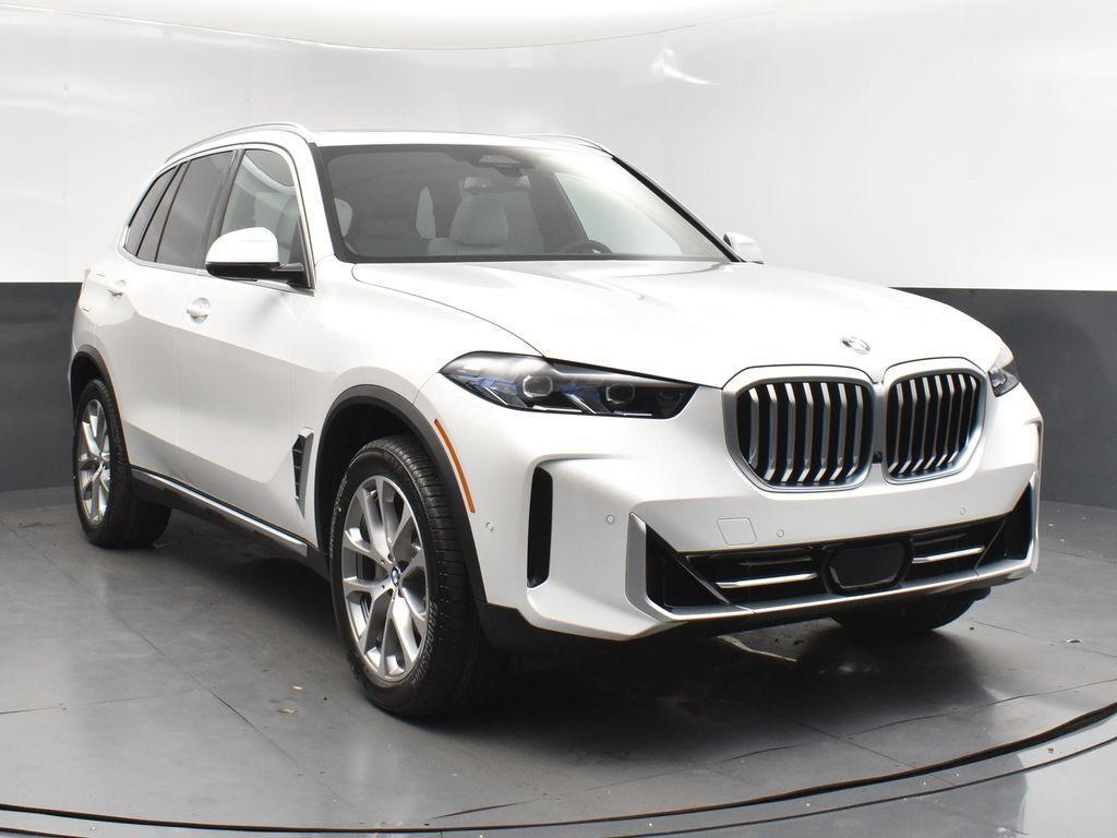 new 2025 BMW X5 car, priced at $69,525