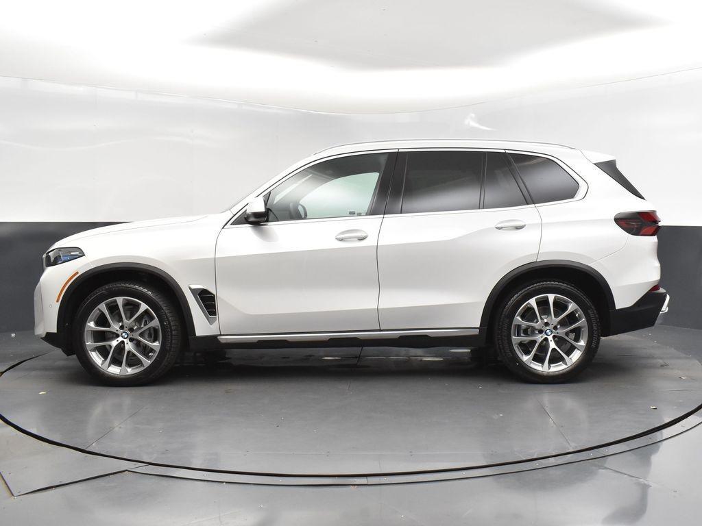 new 2025 BMW X5 car, priced at $69,525