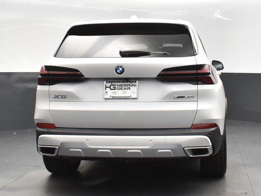 new 2025 BMW X5 car, priced at $69,525