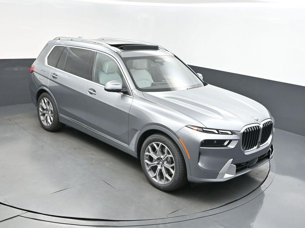 new 2026 BMW X7 car, priced at $95,615