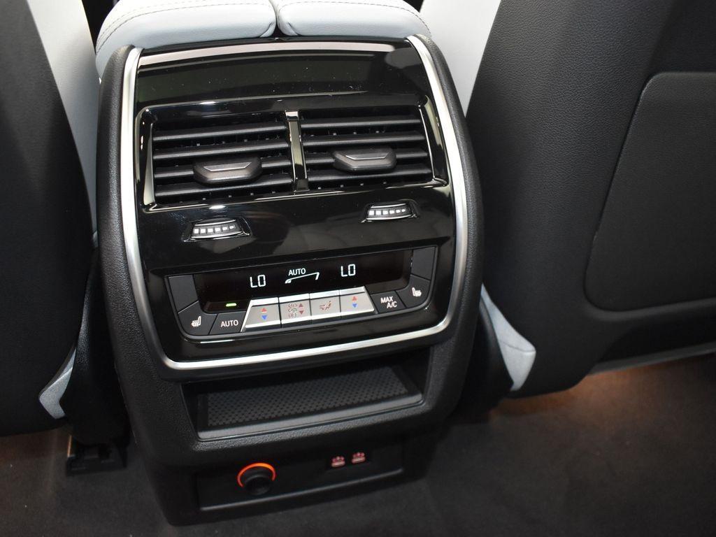 new 2026 BMW X7 car, priced at $95,615