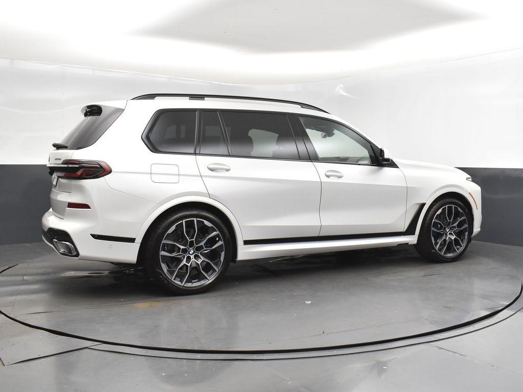 new 2026 BMW X7 car, priced at $103,535