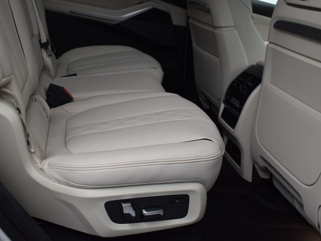 new 2026 BMW X7 car, priced at $103,535