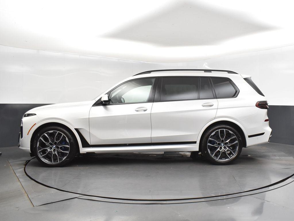 new 2026 BMW X7 car, priced at $103,535