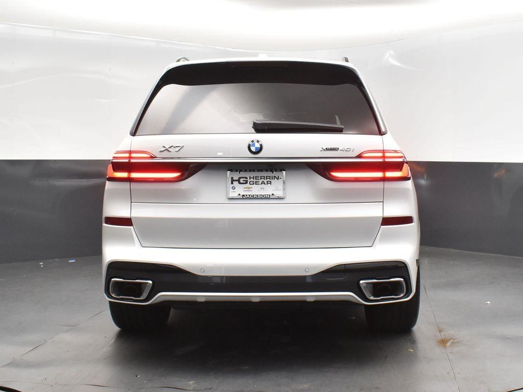new 2026 BMW X7 car, priced at $103,535
