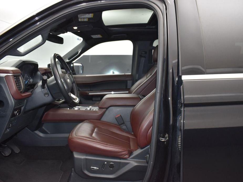 used 2023 Ford Expedition car, priced at $45,222