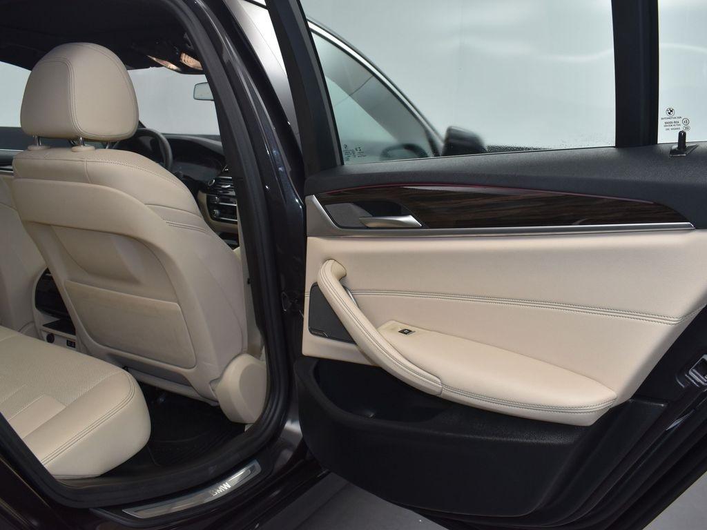 used 2022 BMW 540 car, priced at $36,000