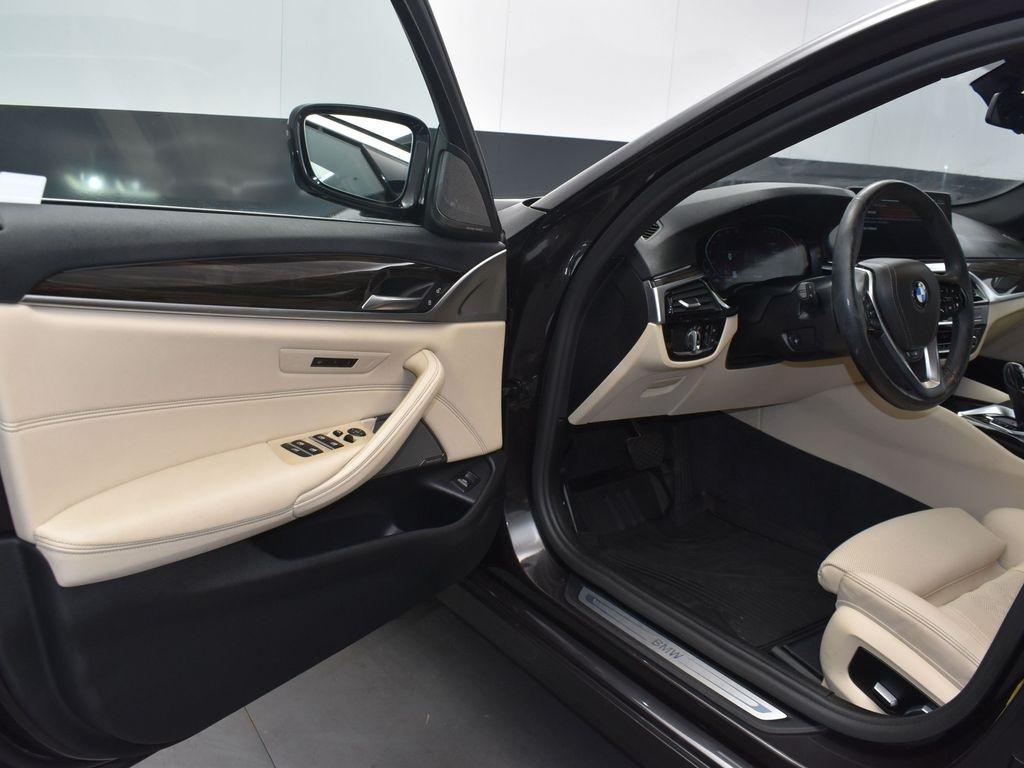 used 2022 BMW 540 car, priced at $36,000