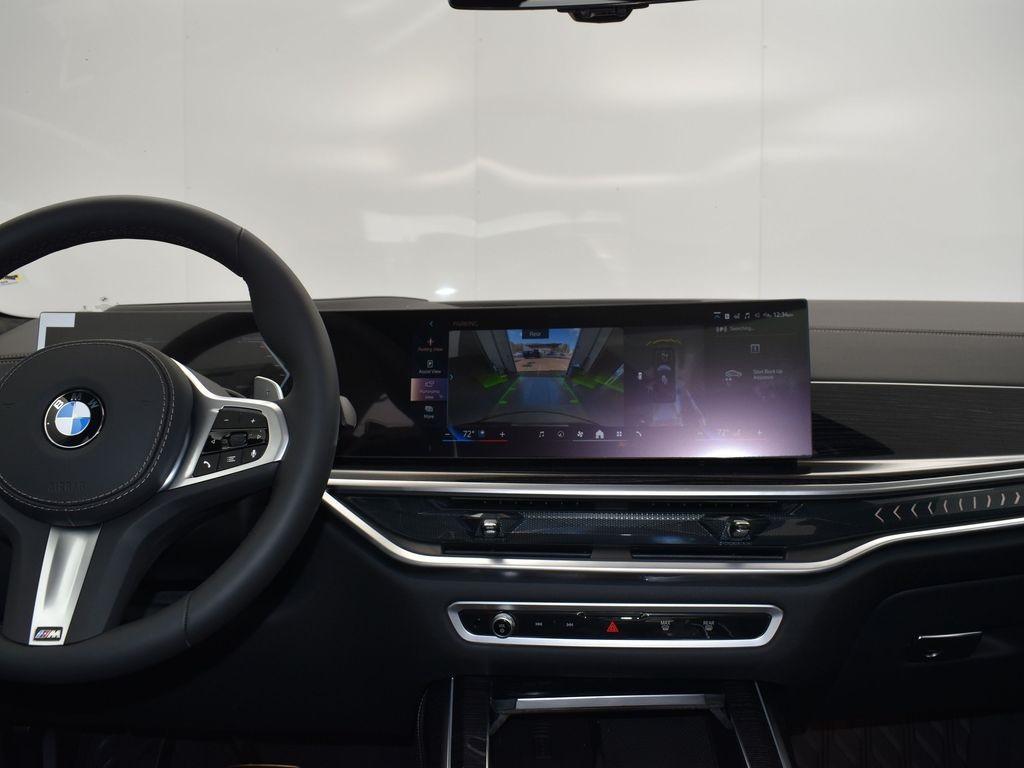 new 2026 BMW X7 car, priced at $100,745