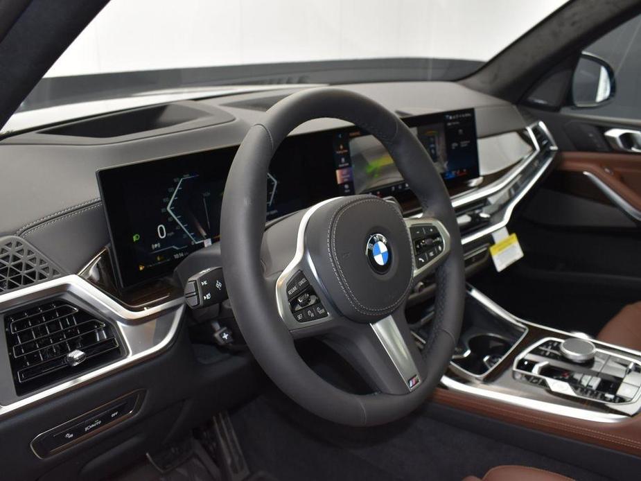 new 2025 BMW X7 car, priced at $96,950