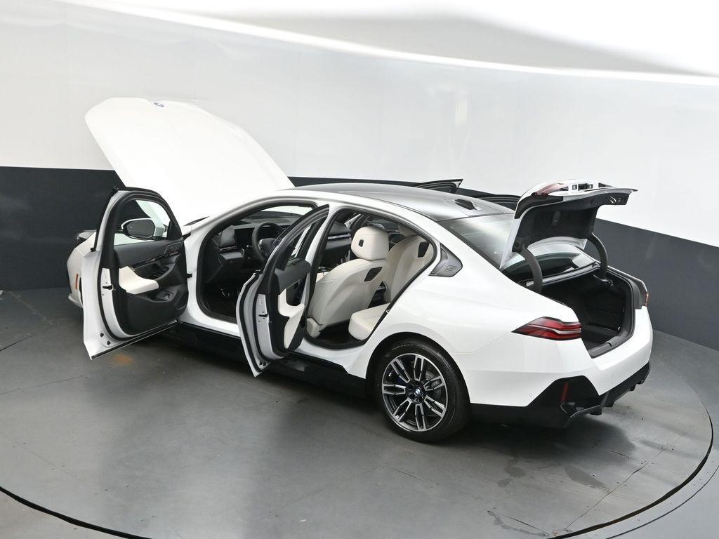 new 2026 BMW 550e car, priced at $85,415