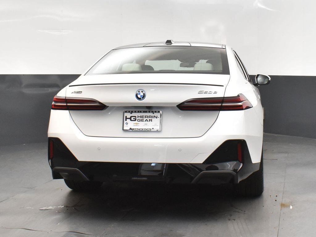 new 2026 BMW 550e car, priced at $85,415