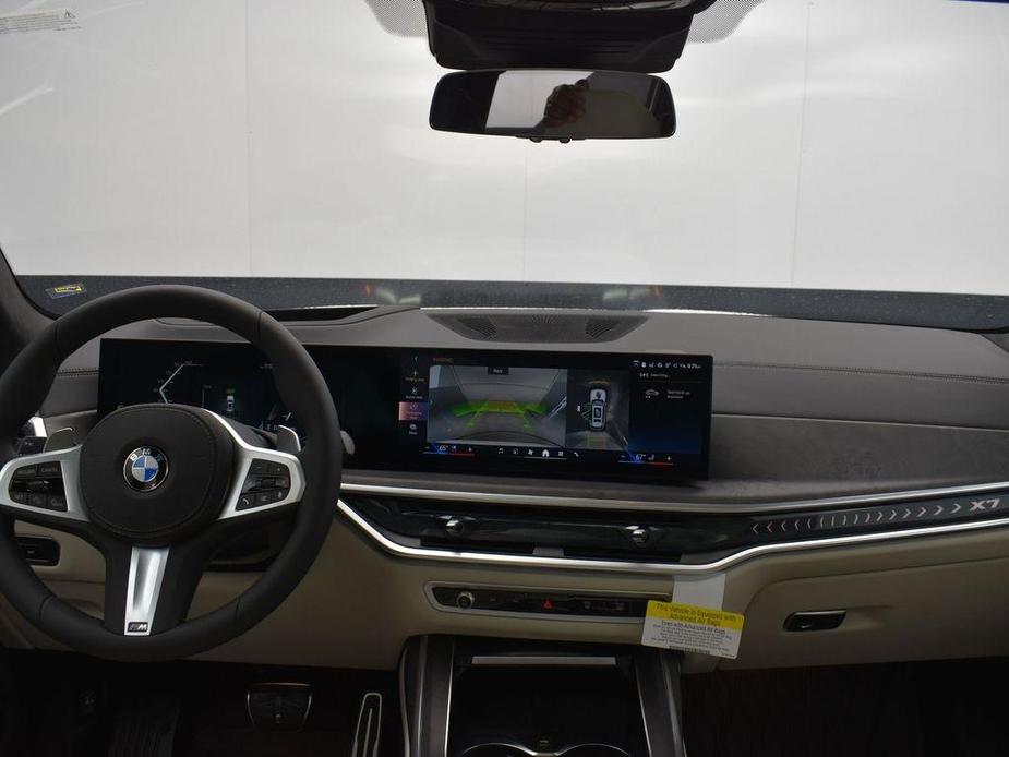 new 2025 BMW X7 car, priced at $95,750