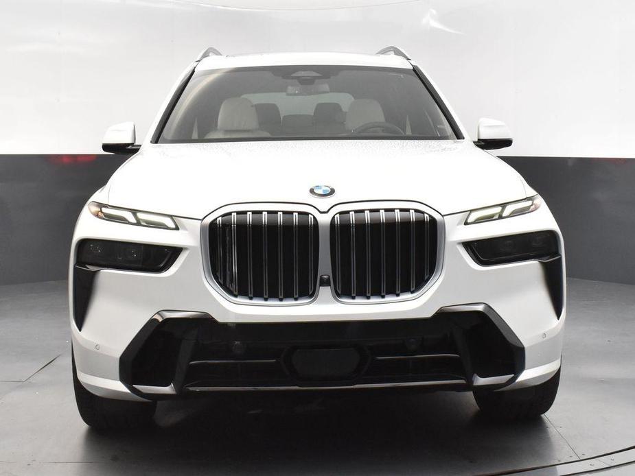 new 2025 BMW X7 car, priced at $95,750