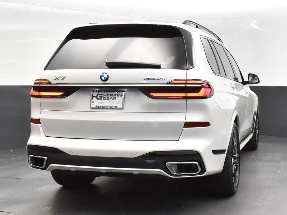 new 2025 BMW X7 car, priced at $95,750