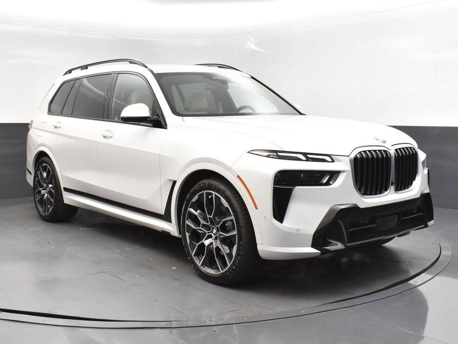 new 2025 BMW X7 car, priced at $95,750