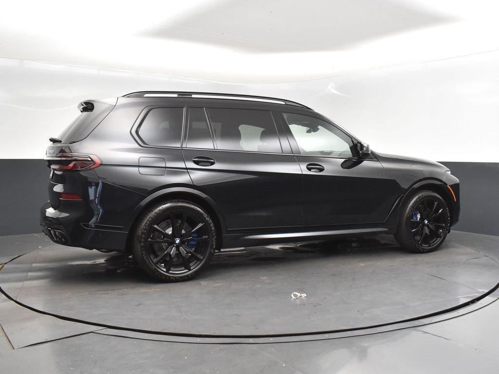 new 2026 BMW X7 car, priced at $128,335