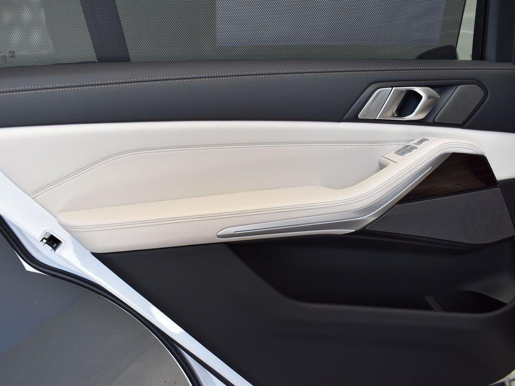 new 2026 BMW X7 car, priced at $97,865