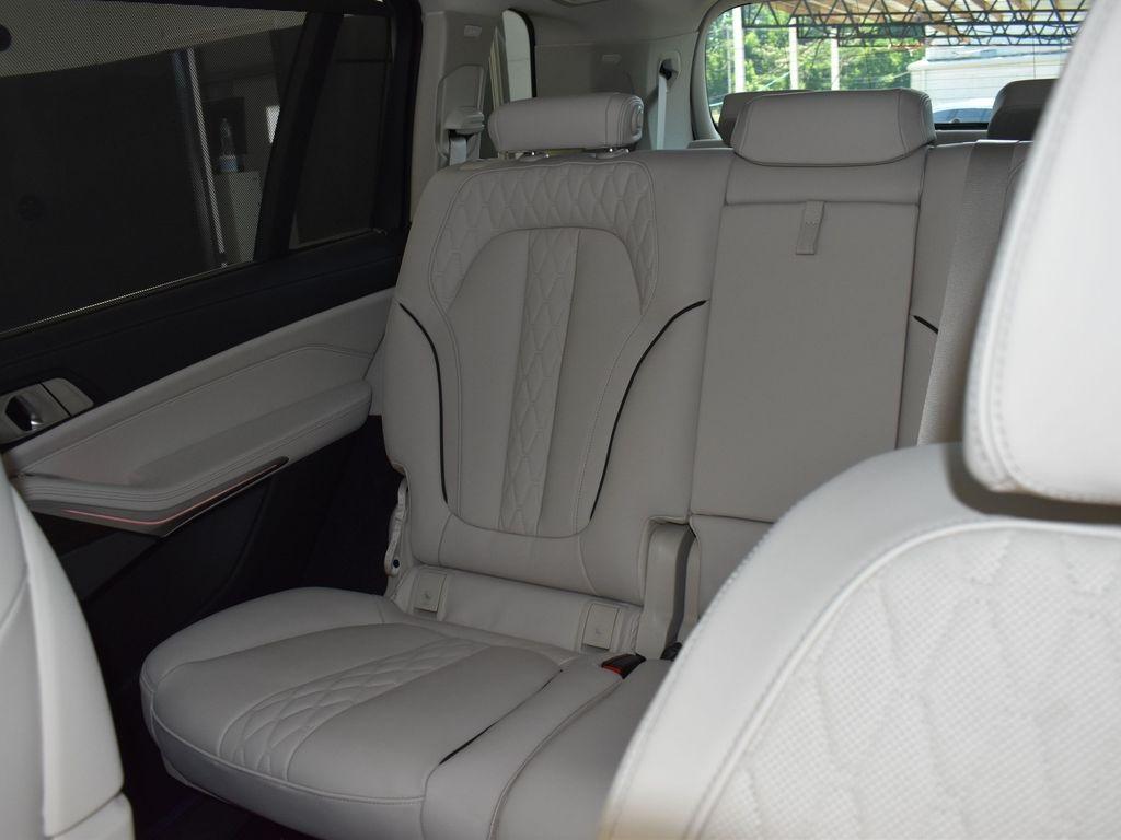 new 2026 BMW X7 car, priced at $97,865