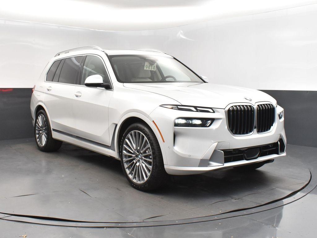 new 2026 BMW X7 car, priced at $97,865