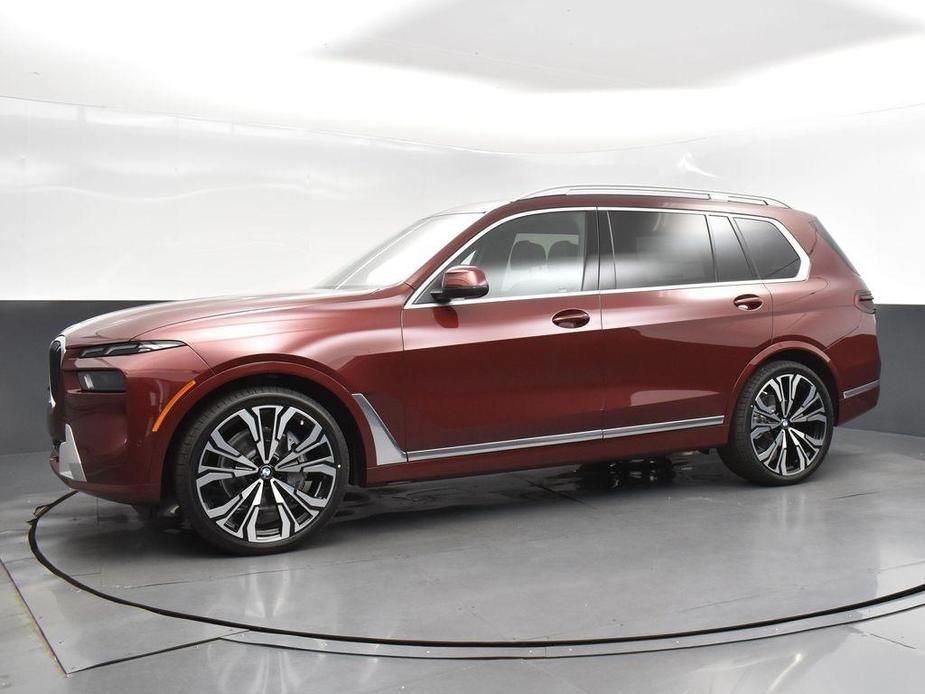 new 2025 BMW X7 car, priced at $98,650