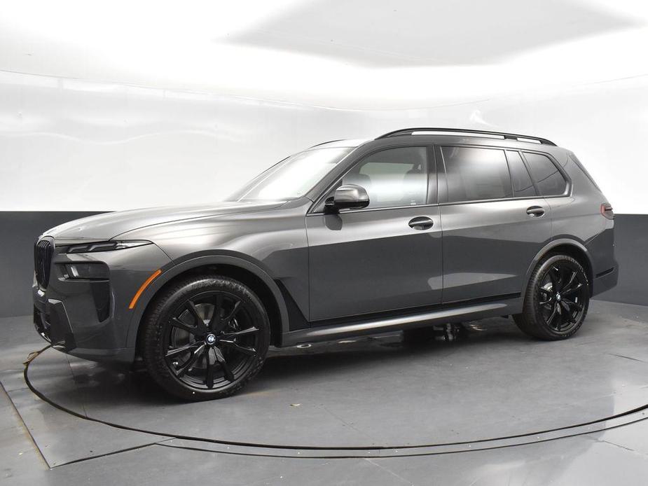 new 2025 BMW X7 car, priced at $99,600