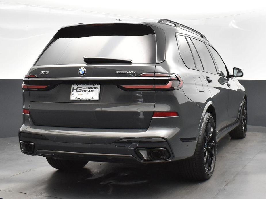 new 2025 BMW X7 car, priced at $99,600