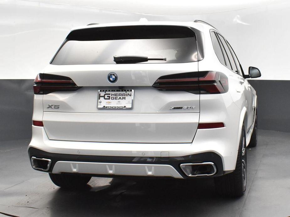 new 2025 BMW X5 PHEV car, priced at $87,725