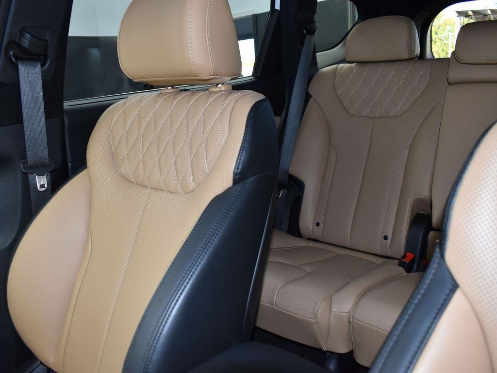 used 2023 Hyundai Santa Fe car, priced at $29,500