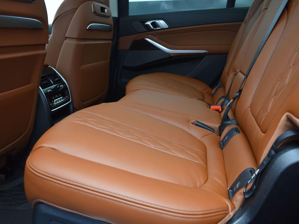 new 2026 BMW X7 car, priced at $97,865