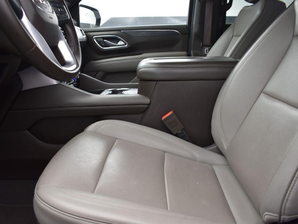 used 2023 GMC Yukon car, priced at $52,279