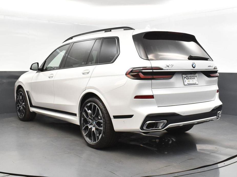 new 2025 BMW X7 car, priced at $100,350