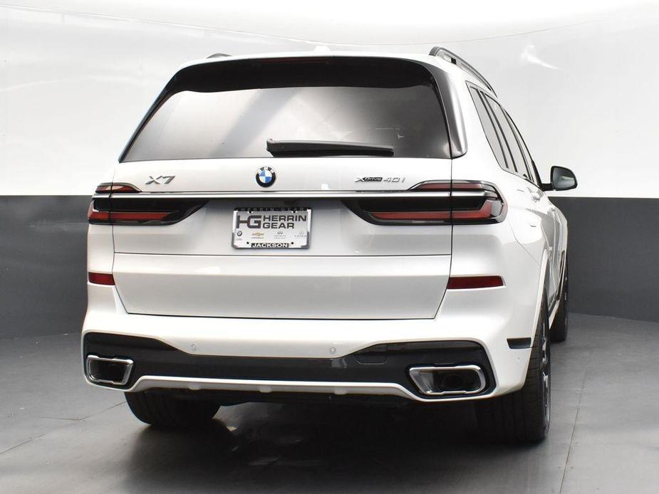 new 2025 BMW X7 car, priced at $100,350