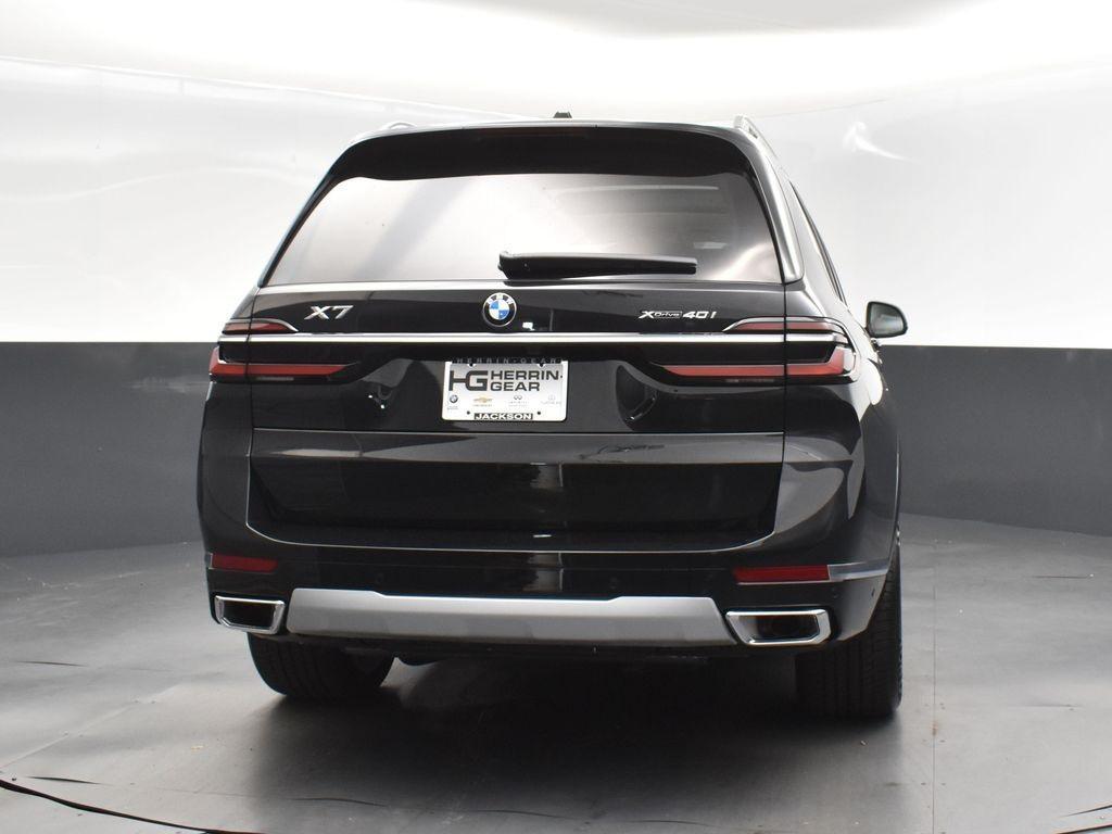 new 2026 BMW X7 car, priced at $97,895
