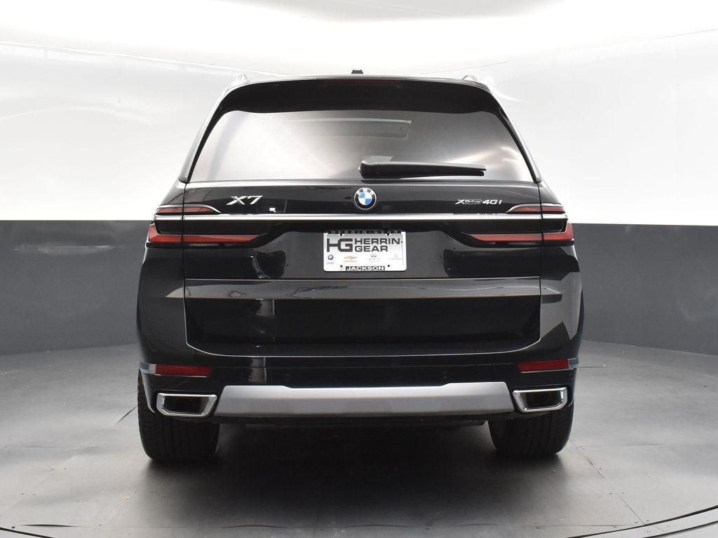 new 2026 BMW X7 car, priced at $97,895