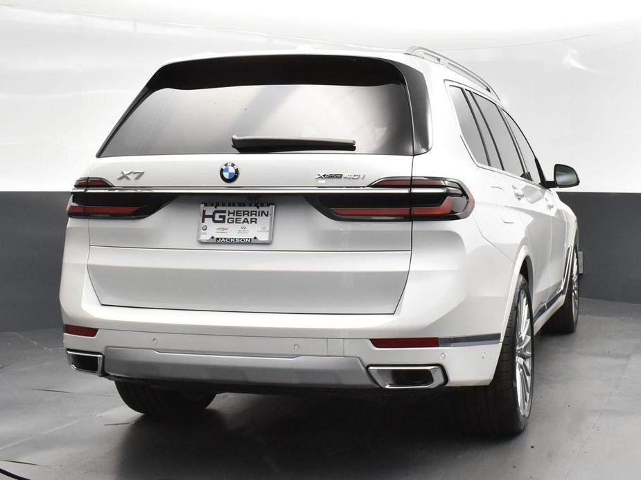 new 2025 BMW X7 car, priced at $93,400