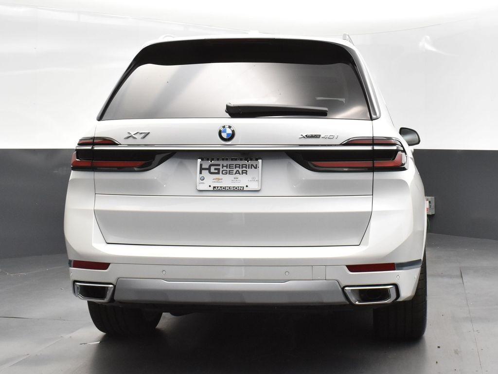 new 2025 BMW X7 car, priced at $93,400