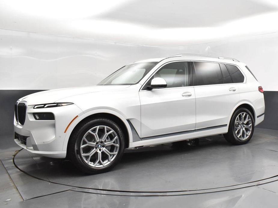 new 2025 BMW X7 car, priced at $89,600