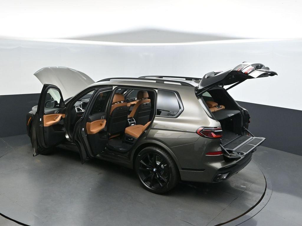 new 2026 BMW X7 car, priced at $100,785