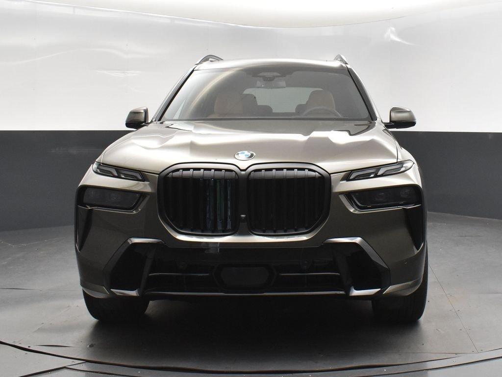 new 2026 BMW X7 car, priced at $100,785