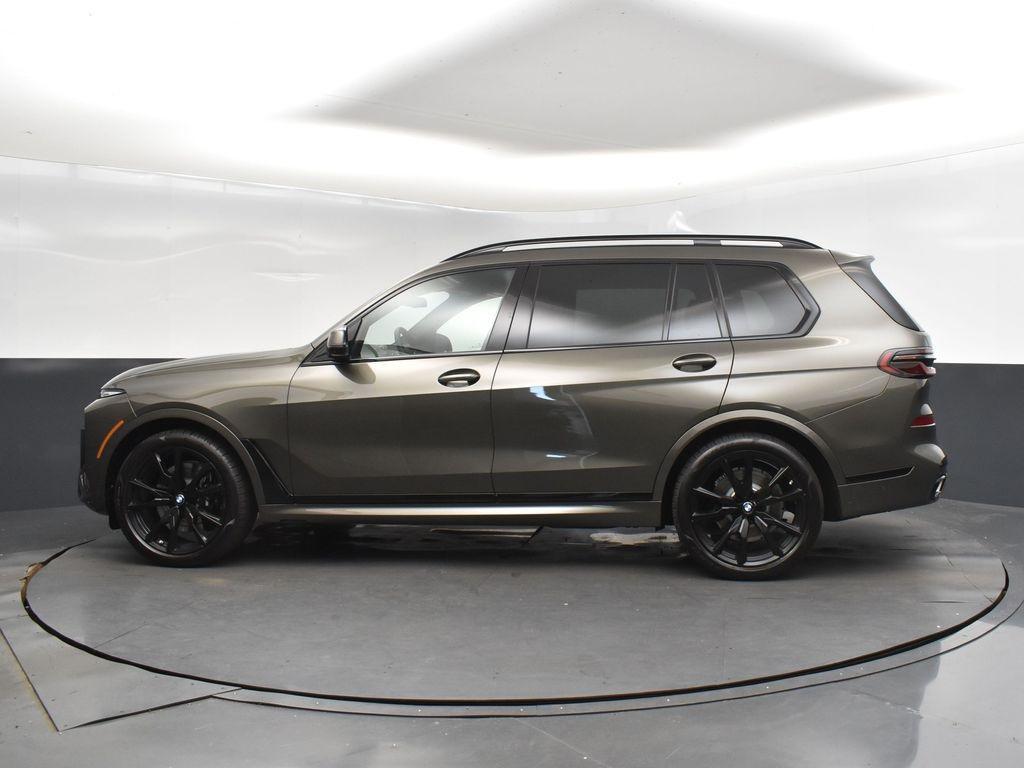 new 2026 BMW X7 car, priced at $100,785