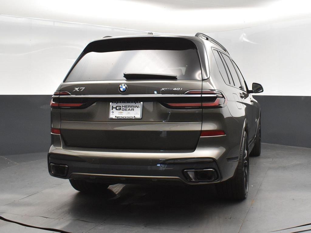 new 2026 BMW X7 car, priced at $100,785