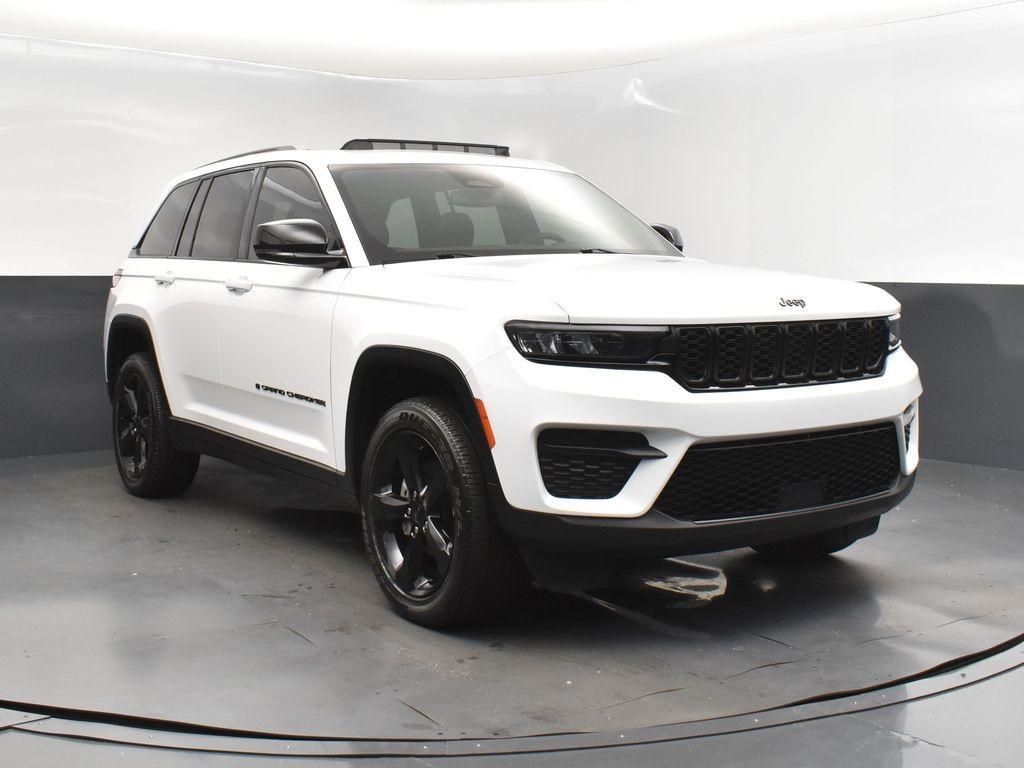 used 2023 Jeep Grand Cherokee car, priced at $30,000